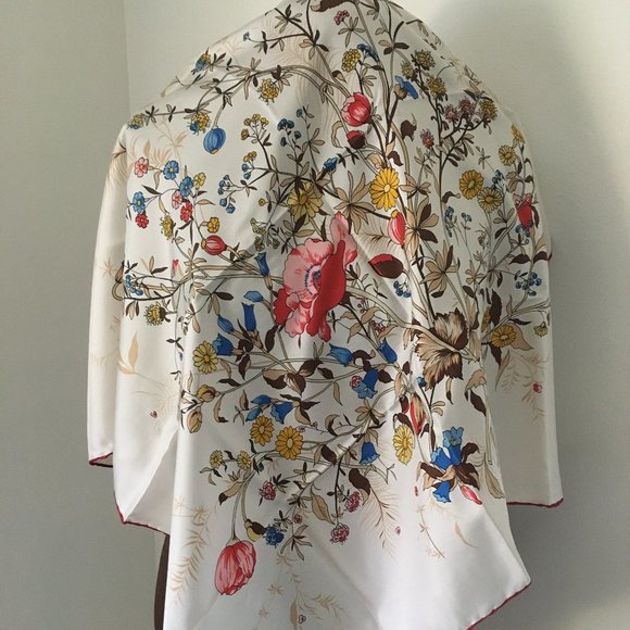 Authentic Original Vintage Style Accessories - VINTAGE LUCIANO 100% SILK FLORAL SCARF